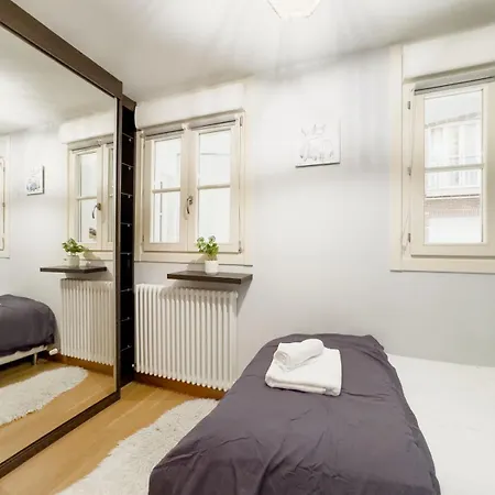 Artklass Apartment *